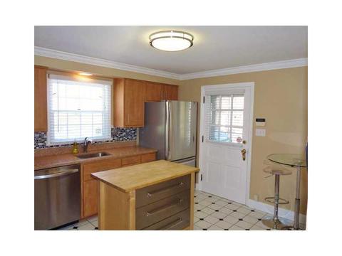 357 Myrna Dr, Pittsburgh, PA 15241 photo 7