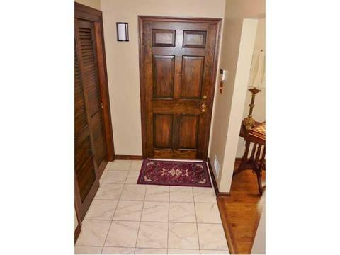 357 Myrna Dr, Pittsburgh, PA 15241 photo 2