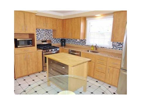 357 Myrna Dr, Pittsburgh, PA 15241 photo 8