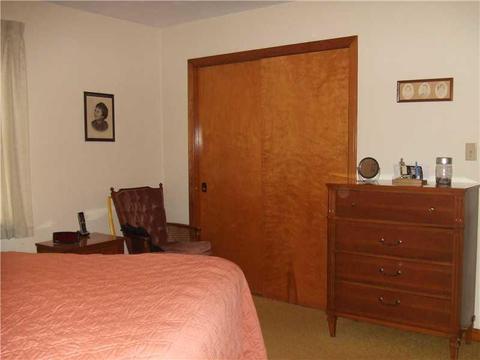 1103 Eckert Rd, Monaca, PA 15061 photo 9