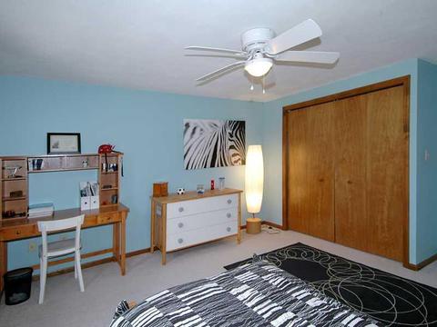 4693 Treeline Dr, Hampton, PA 15101 photo 15