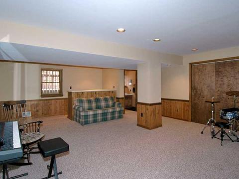 4693 Treeline Dr, Hampton, PA 15101 photo 20