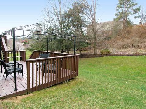 4693 Treeline Dr, Hampton, PA 15101 photo 22