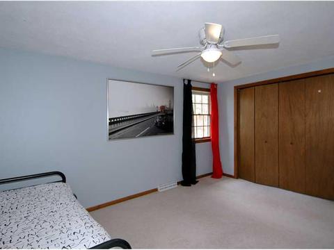 4693 Treeline Dr, Hampton, PA 15101 photo 17