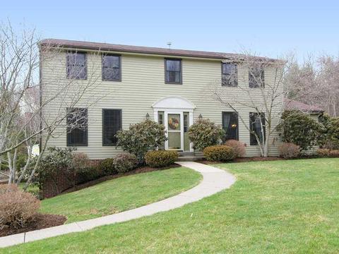 4693 Treeline Dr, Hampton, PA 15101 photo 1