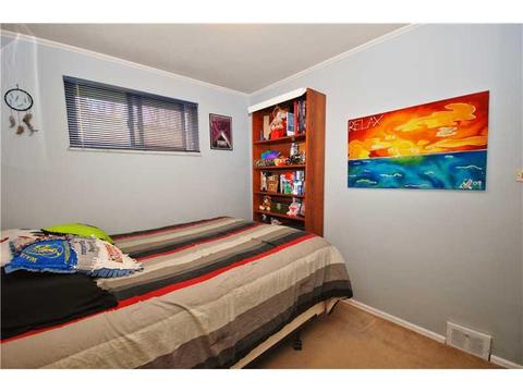 5207 Ranchview Dr, Pittsburgh, PA 15236 photo 14