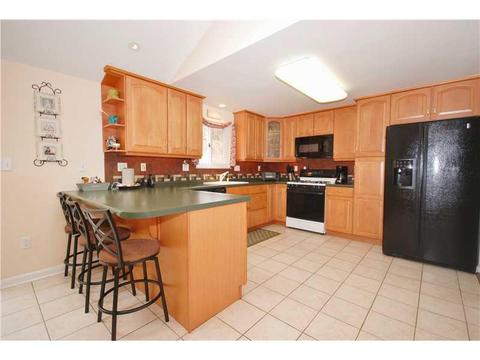 5207 Ranchview Dr, Pittsburgh, PA 15236 photo 4