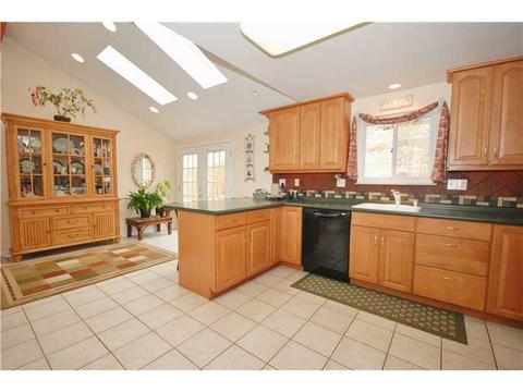 5207 Ranchview Dr, Pittsburgh, PA 15236 photo 5
