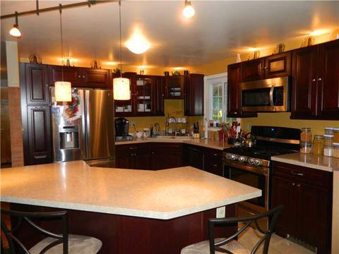 2531 Braddock Dr, Lower Burrell, PA 15068 photo 2