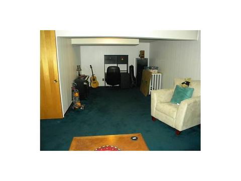 2531 Braddock Dr, Lower Burrell, PA 15068 photo 7