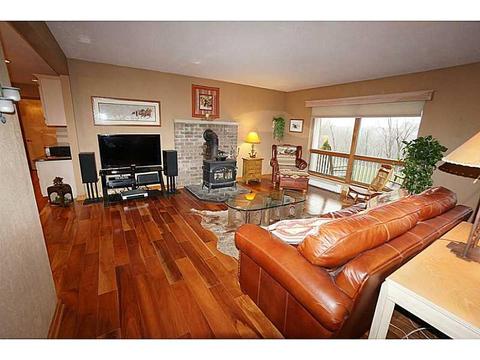 852 Sugar Run Rd, Eighty Four, PA 15330 photo 16