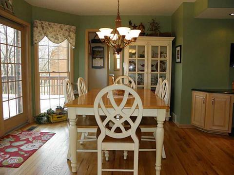 4042 Jupiter Dr, Hampton, PA 15101 photo 4