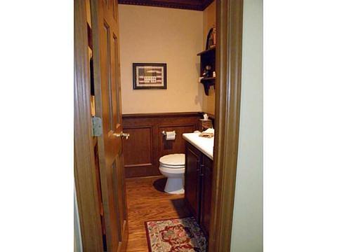 4042 Jupiter Dr, Hampton, PA 15101 photo 14