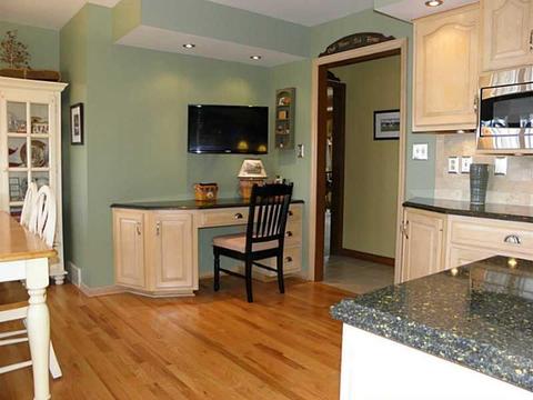4042 Jupiter Dr, Hampton, PA 15101 photo 5