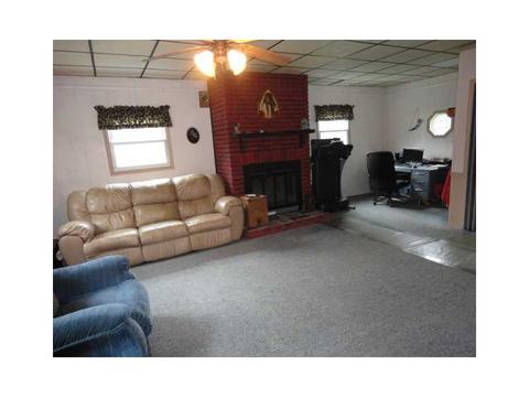 61 Falls Rd, Mercer, PA 16137 photo 7