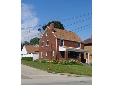 741 Saint Clair Ave, Clairton, PA 15025 photo 1