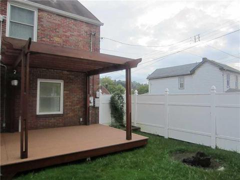 741 Saint Clair Ave, Clairton, PA 15025 photo 15