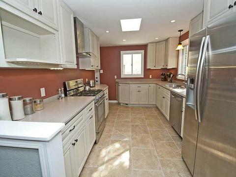 228 Gerrie Dr, Pittsburgh, PA 15241 photo 9