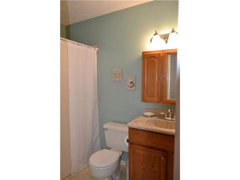4949 Cheyenne Ct, Hampton, PA 15044 photo 8