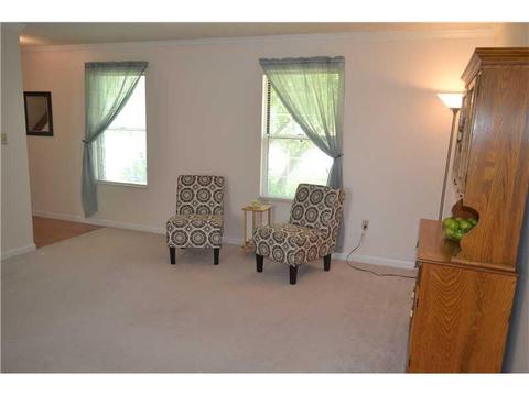 4949 Cheyenne Ct, Hampton, PA 15044 photo 4