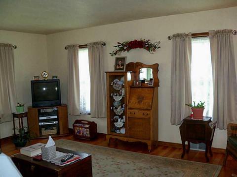 760 Spring, Harmony, PA 16037 photo 8