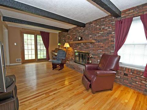 574 Harrogate Rd, Pittsburgh, PA 15241 photo 8