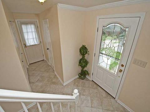 574 Harrogate Rd, Pittsburgh, PA 15241 photo 2