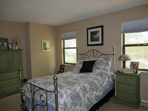 402 Brookside Ct, Seven Fields, PA 16046 photo 8