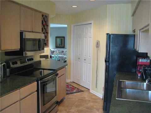 447 Dover Dr, Harmar, PA 15238 photo 4
