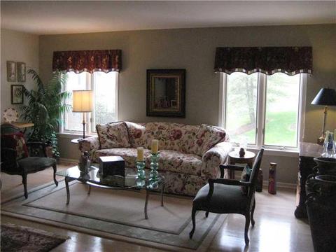 447 Dover Dr, Harmar, PA 15238 photo 2