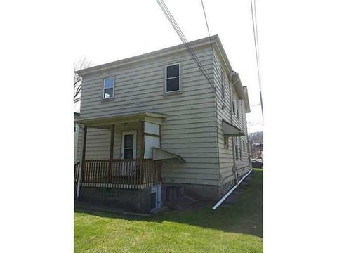 1021 3rd Ave, Coraopolis, PA 15108 photo 10