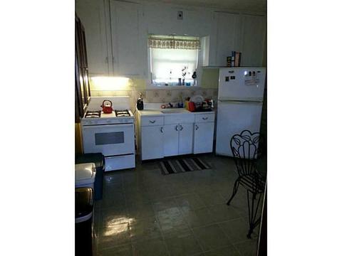 1021 3rd Ave, Coraopolis, PA 15108 photo 6
