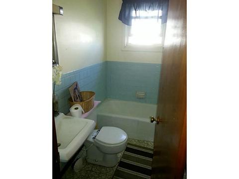 1021 3rd Ave, Coraopolis, PA 15108 photo 4