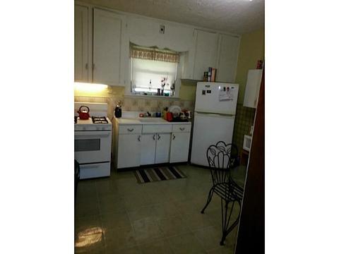 1021 3rd Ave, Coraopolis, PA 15108 photo 7