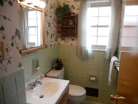 4046 Cape Cod Dr, Pittsburgh, PA 15239 photo 18