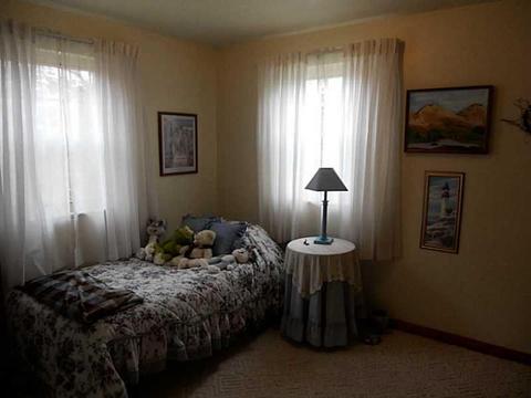 4046 Cape Cod Dr, Pittsburgh, PA 15239 photo 16