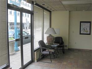 14 E Main St, Carnegie, PA 15106 photo 2