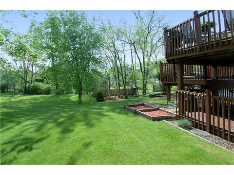 4741 Magnus Dr, Hampton, PA 15101 photo 15