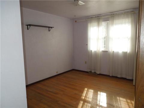 4 Dover Rd, Irwin, PA 15642 photo 8