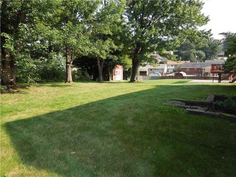 4 Dover Rd, Irwin, PA 15642 photo 13