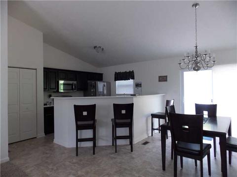 314 Summit Cir, Chartiers, PA 15342 photo 4