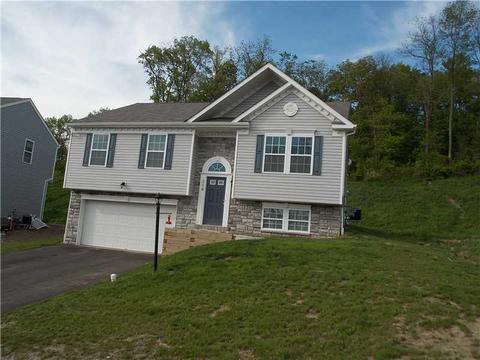 314 Summit Cir, Chartiers, PA 15342 photo 2