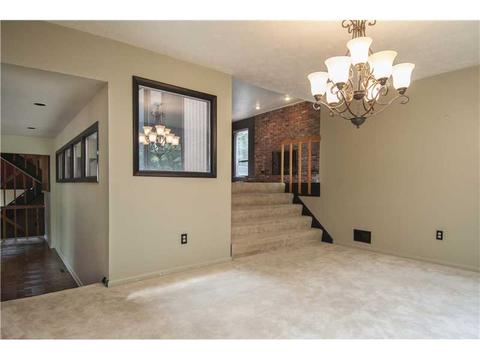 4011 Letort Ln, Hampton, PA 15101 photo 8