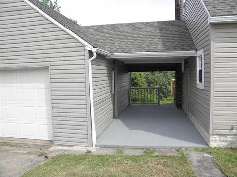 711 8th St, Clairton, PA 15025 photo 4