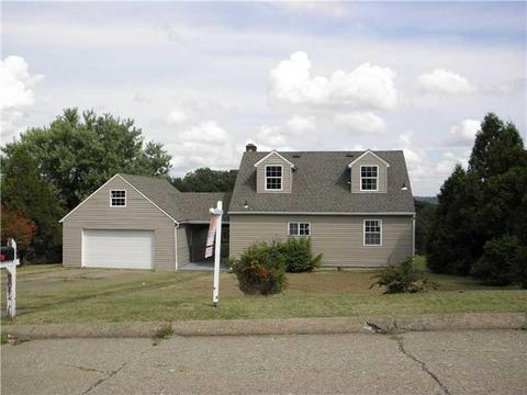 711 8th St, Clairton, PA 15025 photo 3
