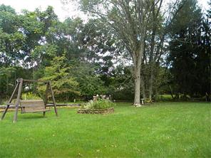 971 Abrams Dr, Irwin, PA 15642 photo 18