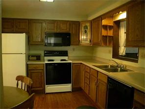 971 Abrams Dr, Irwin, PA 15642 photo 6