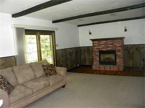 971 Abrams Dr, Irwin, PA 15642 photo 9