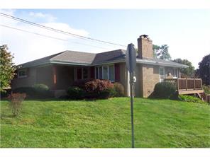14192 Michael Dr, Irwin, PA 15642 photo 3