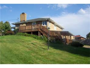 14192 Michael Dr, Irwin, PA 15642 photo 2
